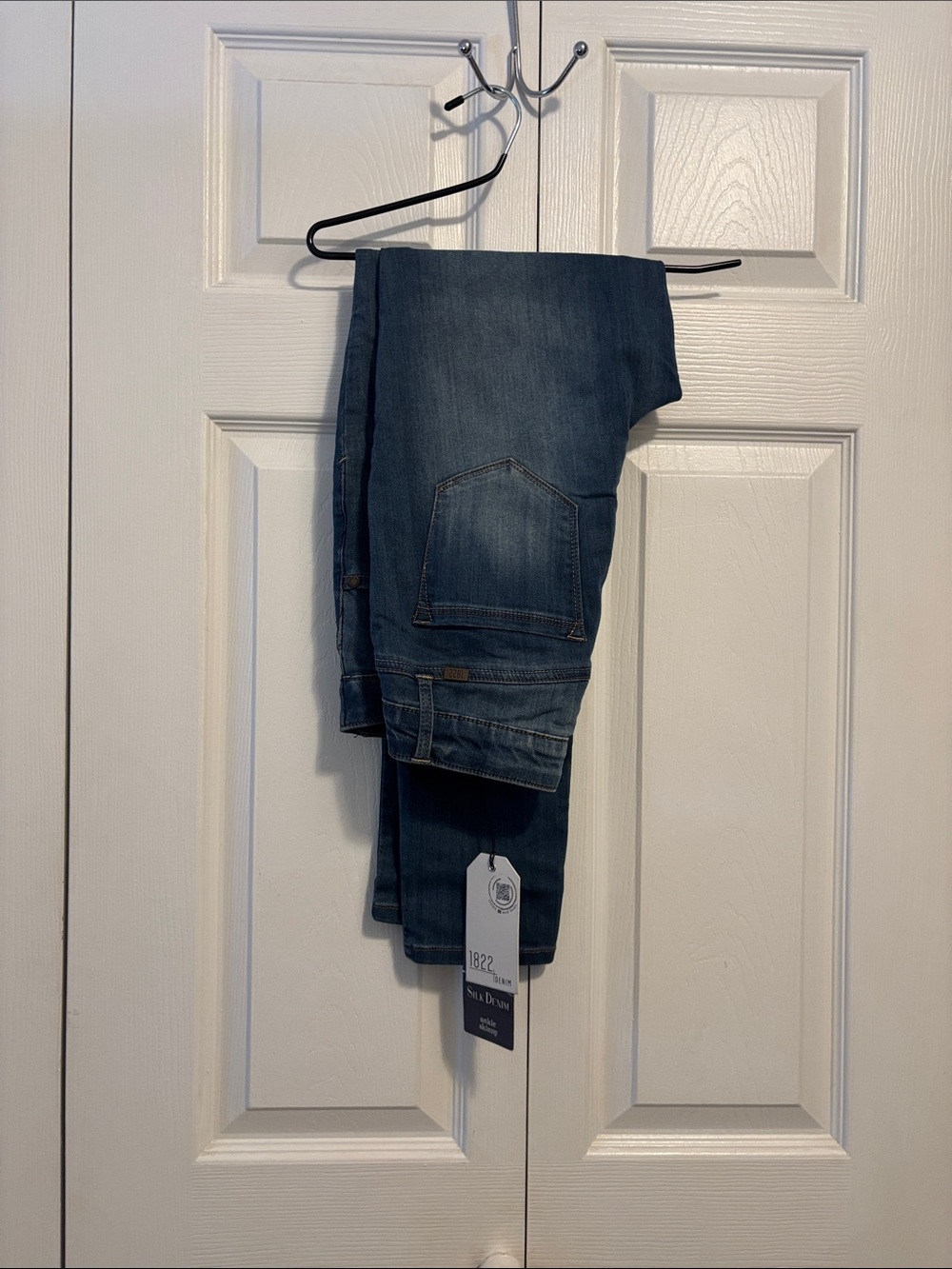 1822 ankle skinny jean